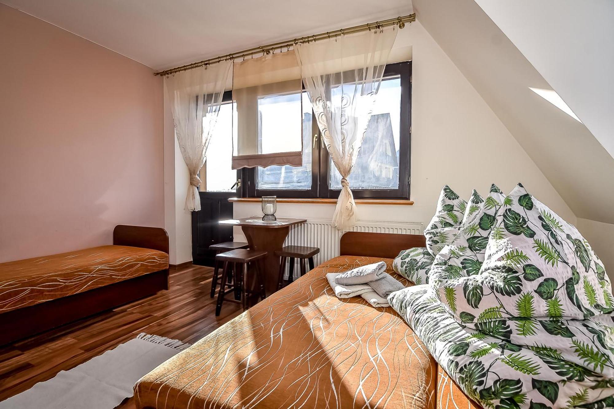 Homestay Marysienka Hrube Wyzne 12a *
